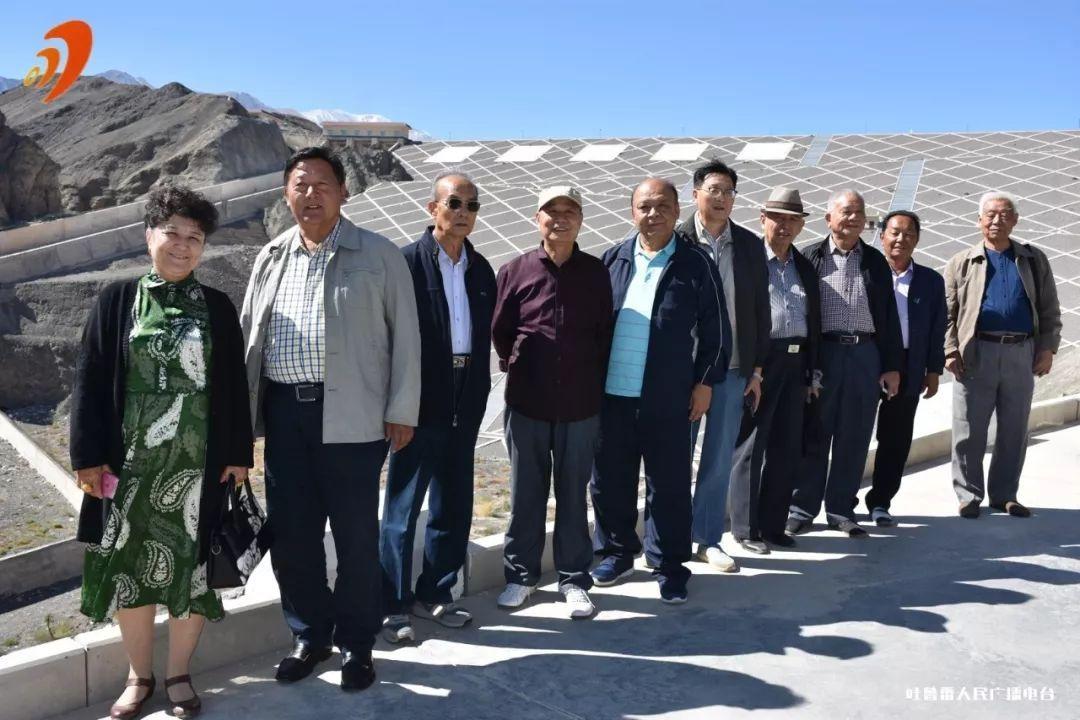 如果穿越回高考结束的时刻，你最想对自己说什么？游戏画面